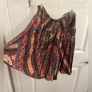 Cute flowy mini skirt!